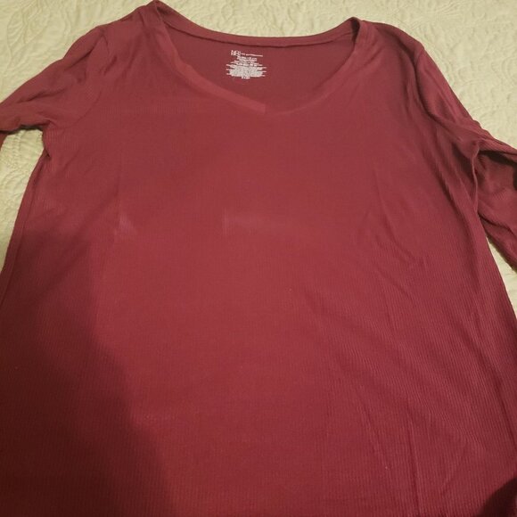 No Boundaries Long Sleeve Layering tee - Extra Large (15-17) Junior slim fit. - Picture 1 of 5